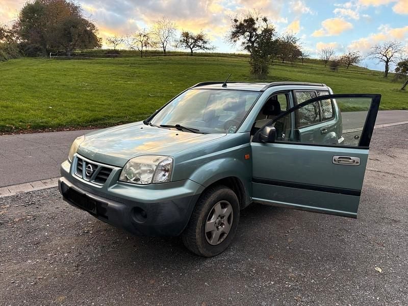 Andere farben Gebraucht 2002 Nissan X-Trail SUV | 3.050 € (Fairer Preis) - Bild 1/4