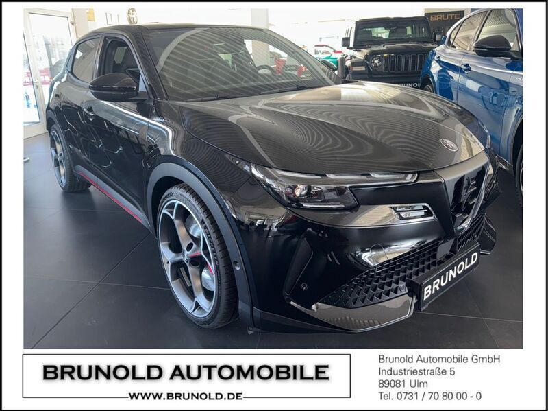 Schwarz Neu 2025 Alfa Romeo Junior Veloce Limousine | 50.900 € (Fairer Preis) - Bild 1/4