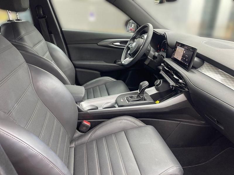 Second-hand Alfa Romeo Tonale Ti 160 CP (117 kW) 2022 Roșu SUV