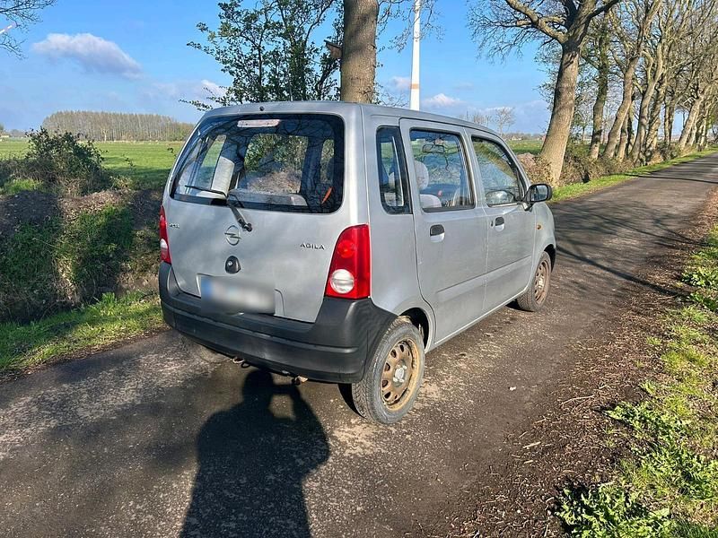 Second-hand Opel Agila 58 CP (42 kW) 2001 Argintiu Monovolum