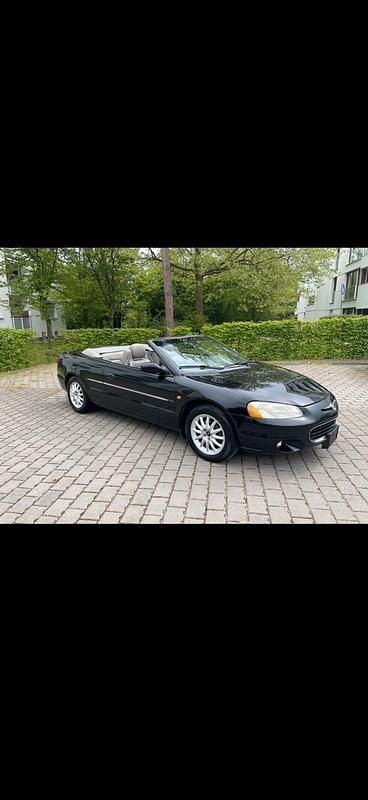 Gebraucht Chrysler Sebring Cabriolet 141 PS (103 kW) 2002 Schwarz Cabrio