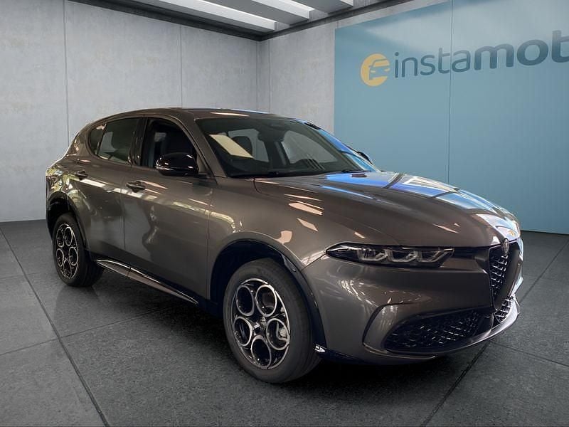 Neu Alfa Romeo Tonale 131 PS (96 kW) 2025 Grau SUV