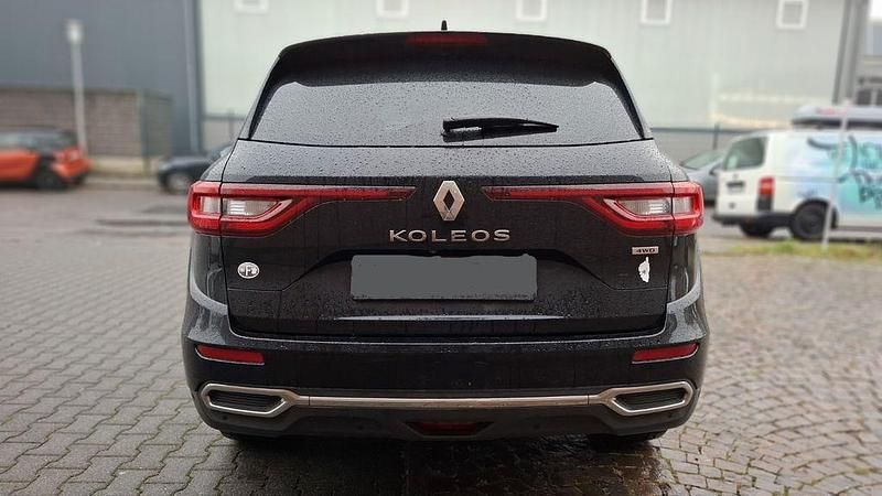 Second-hand Renault Koleos Initiale 177 CP (130 kW) 2017 Negru SUV
