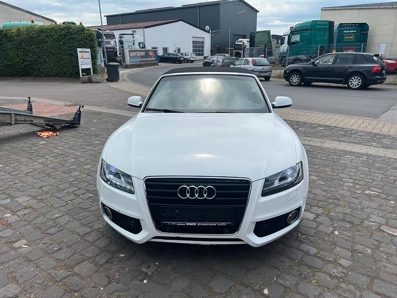 Używany Audi A5 Cabriolet S-Line 211 KM (155 kW) 2010 Biały Kabriolet