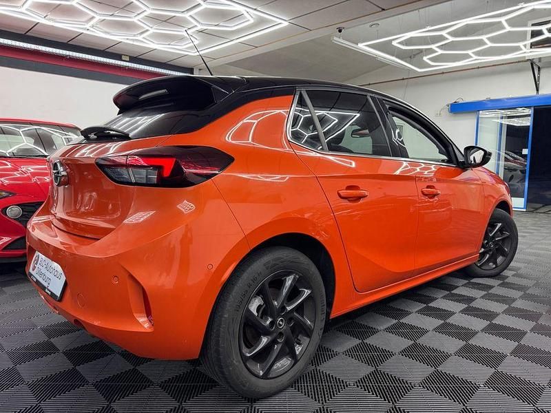 Gebraucht Opel Corsa Elegance 101 PS (74 kW) 2020 Orange Limousine