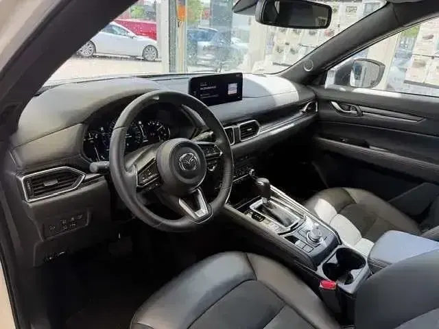 Second-hand Mazda CX-5 Homura-Line 2023 Alb SUV