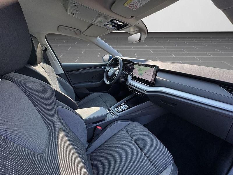 Gebraucht Skoda Octavia Selection 150 PS (110 kW) 2025 Raceblau metallic Kombi