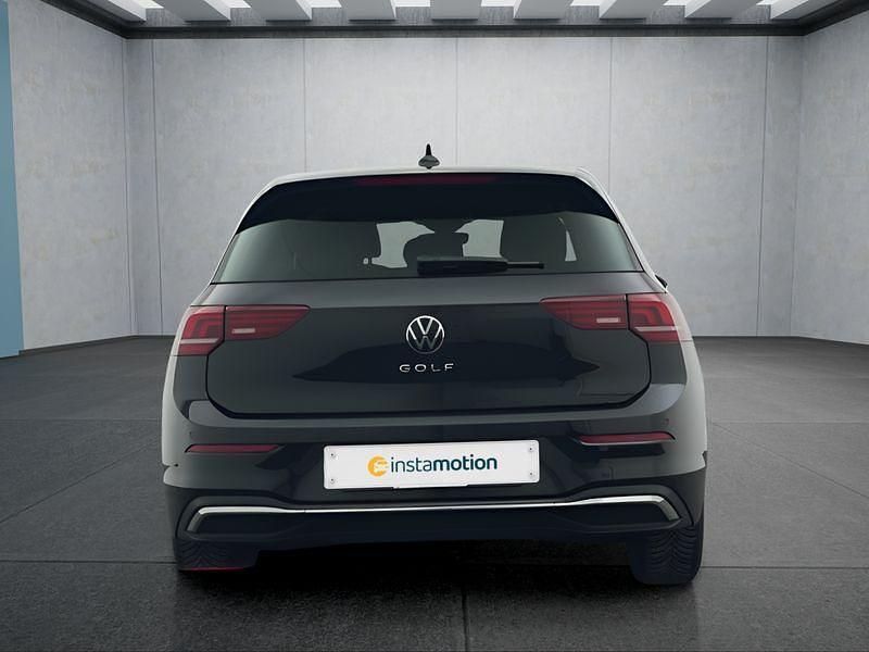 Gebraucht VW Golf VIII 150 PS (110 kW) 2025 Schwarz Kleinwagen