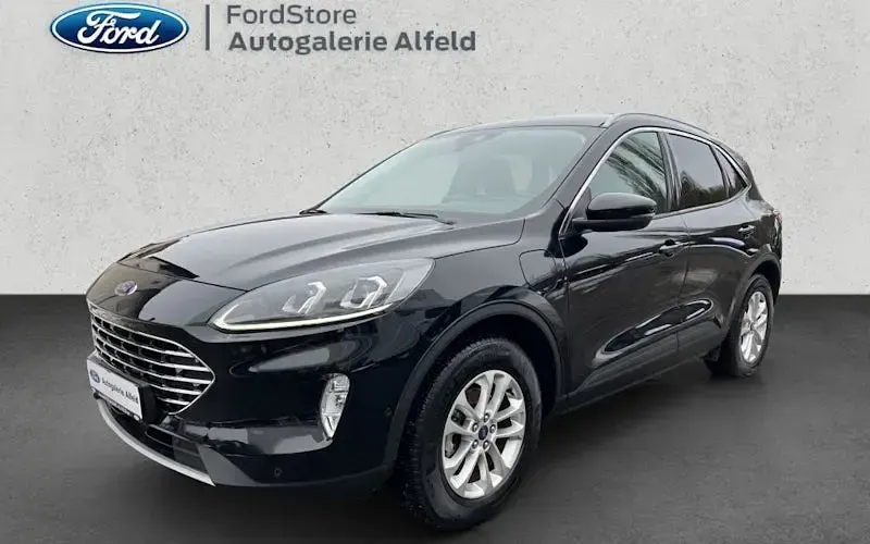 Usata Ford Kuga Titanium 243 CV (178 kW) 2022 Nero SUV