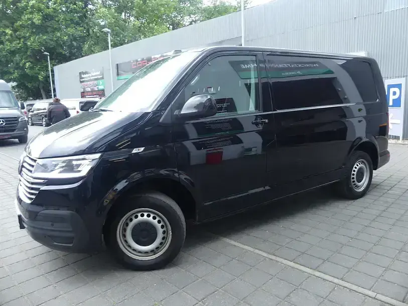 Gebraucht VW T6.1 120 PS (88 kW) 2021 Schwarz Van