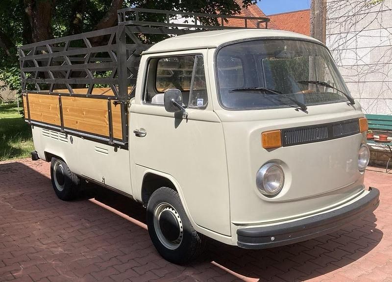 Beige Gebraucht 1978 VW T2 Van | 12.000 € - Bild 1/4