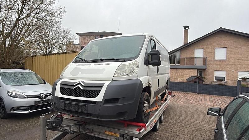 Gebraucht Citroën Jumper 131 PS (96 kW) 2012 Weiß Van / Kleinbus