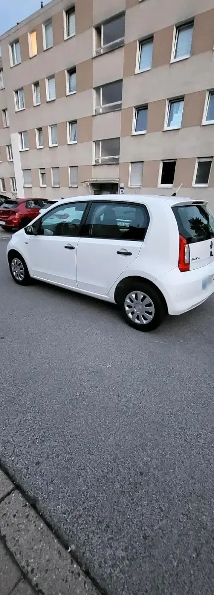 Gebraucht Skoda Citigo 60 PS (44 kW) 2016 Weiß Kleinwagen