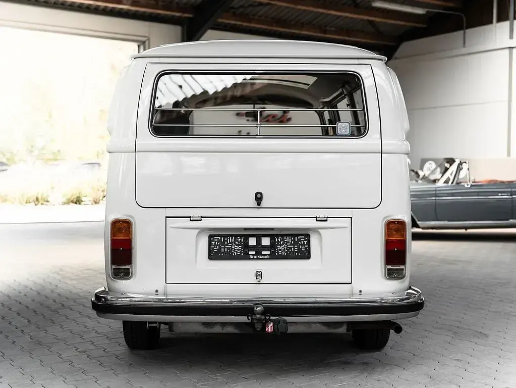 Gebraucht VW Caravelle 69 PS (50 kW) 1976 Beige Van / Kleinbus