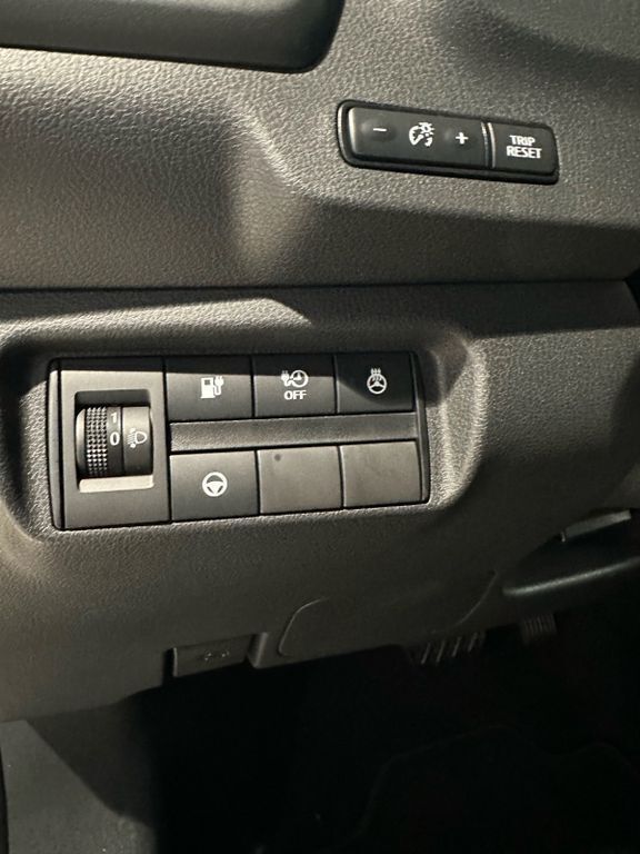 Gebraucht Nissan Leaf Tekna 110 kW (150 PS) 2022 Schwarz Kleinwagen