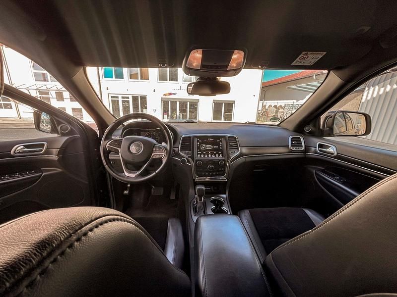 Gebraucht Jeep Grand Cherokee Night Eagle 250 PS (183 kW) 2017 Schwarz SUV