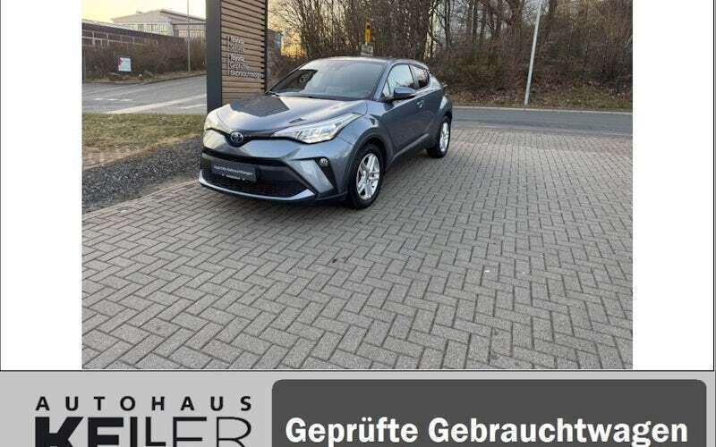 Blau Gebraucht 2023 Toyota C-HR SUV | 23.460 € (Superpreis) - Bild 1/4