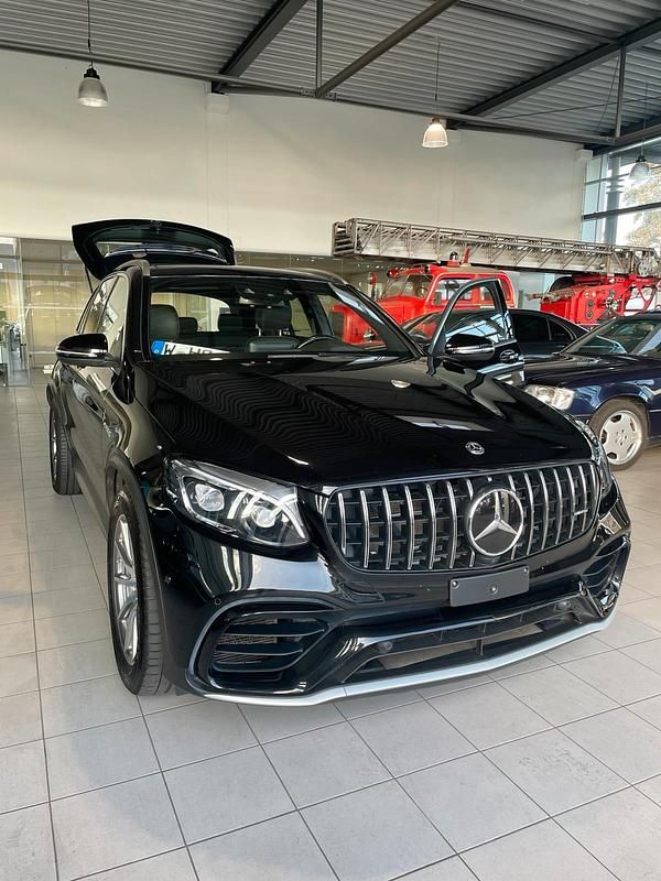 Gebraucht Mercedes GLC63 AMG 476 PS (350 kW) 2018 Schwarz SUV