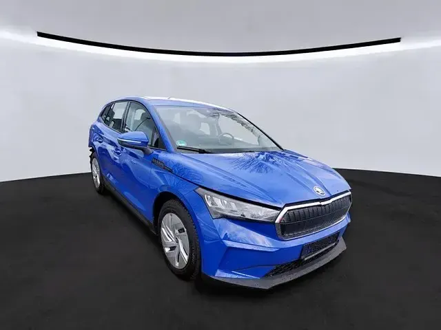 Gebraucht Skoda Enyaq iV 108 kW (148 PS) 2023 Energyblau SUV