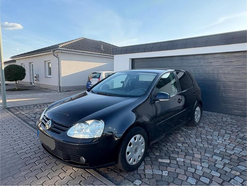Gebraucht VW Golf V 105 PS (77 kW) 2006 Schwarz Kleinwagen