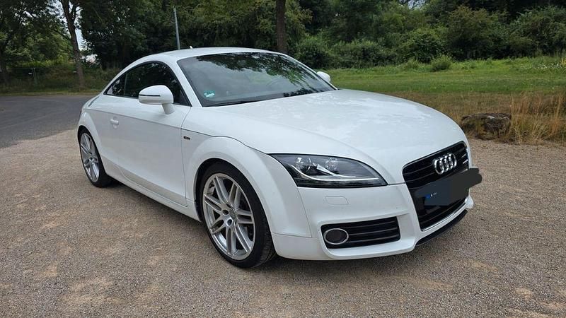 Weiß Gebraucht 2011 Audi TT S-Line Coupé | 12.500 € (Fairer Preis) - Bild 1/4
