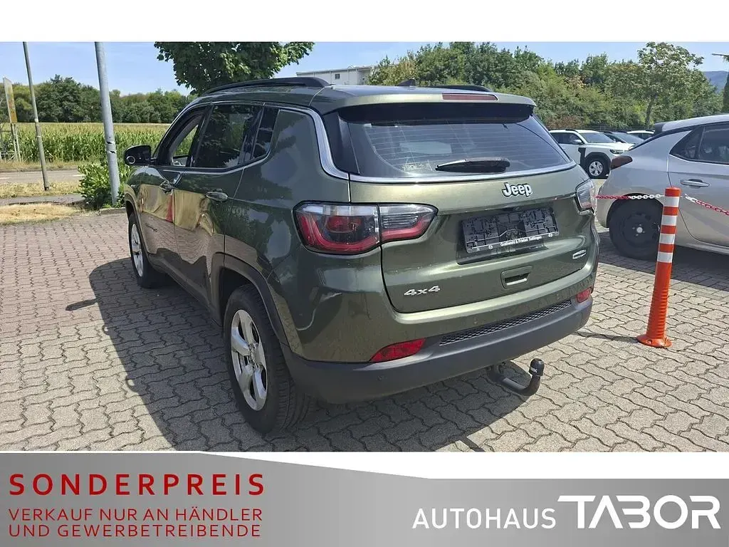 Gebraucht Jeep Compass Longitude 140 PS (102 kW) 2019 Olive green SUV