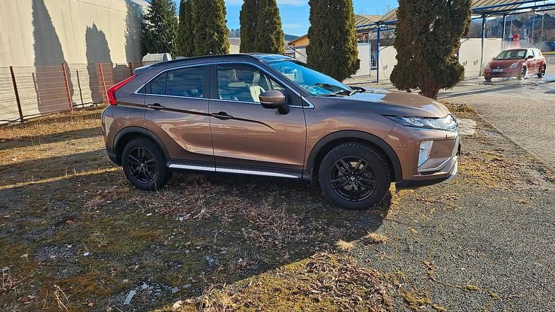 Gebraucht Mitsubishi Eclipse Cross 163 PS (119 kW) 2018 Braun SUV