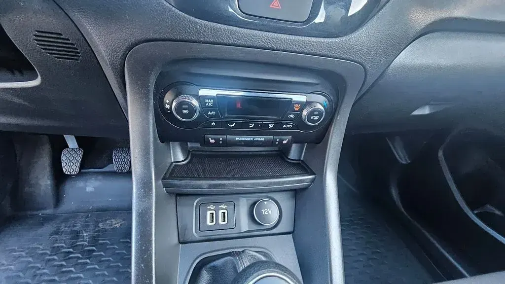 Gebraucht Ford Ka Active 86 PS (63 kW) 2019 Weiß Limousine
