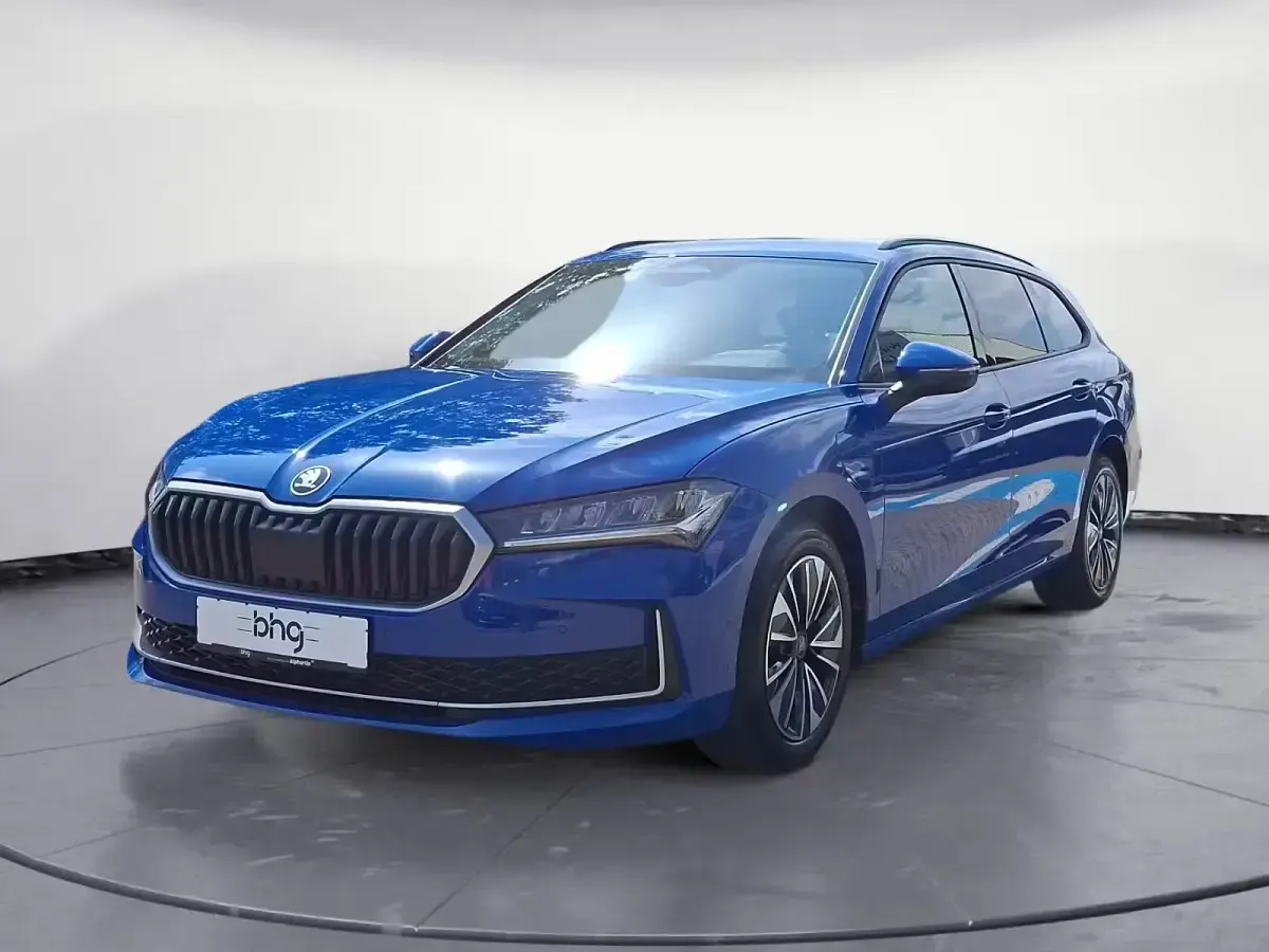 Gebraucht Skoda Superb 204 PS (150 kW) 2026 Limousine