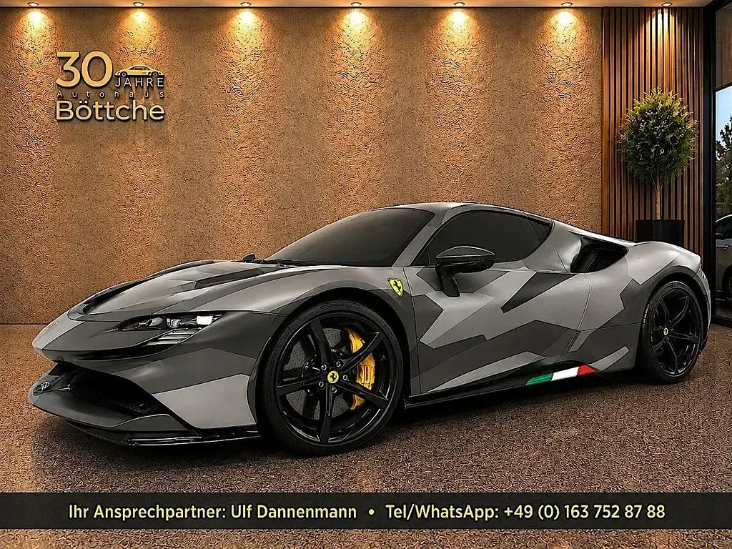 Gebraucht Ferrari SF90 1001 PS (736 kW) 2024 Grün Coupé
