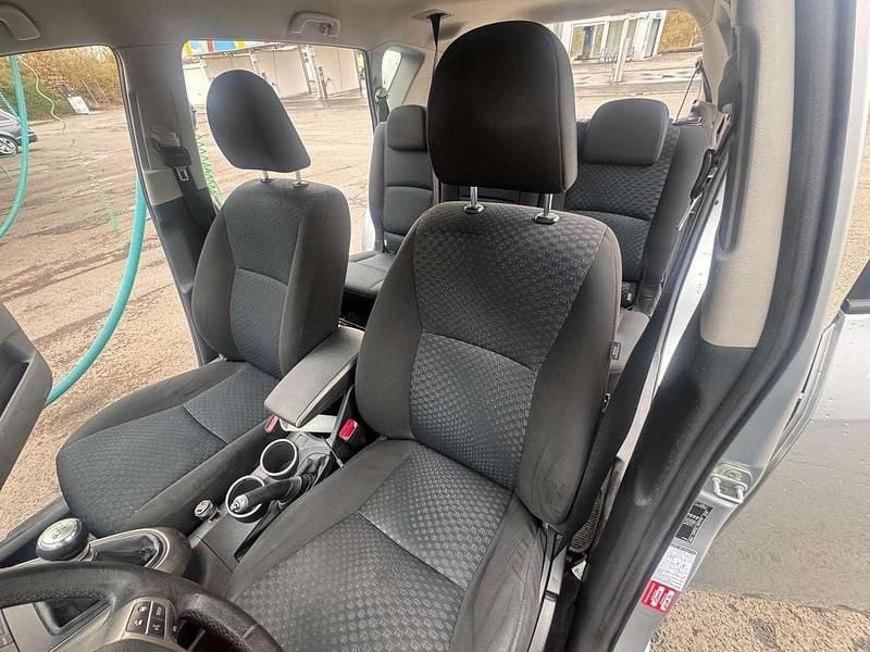 Gebraucht Toyota Verso Life 132 PS (97 kW) 2009 Beige Van / Kleinbus