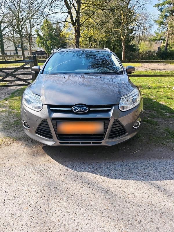 Second-hand Ford Focus 150 CP (110 kW) 2012 Argintiu Break