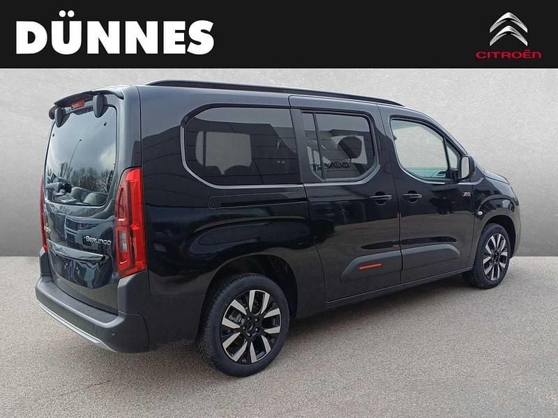 Neu Citroën Berlingo XTR 131 PS (96 kW) 2026 Schwarz (perla nera schwarz) Van / Kleinbus