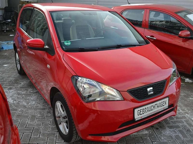 Gebraucht Seat Mii Style 60 PS (44 kW) 2015 Rot Kleinwagen