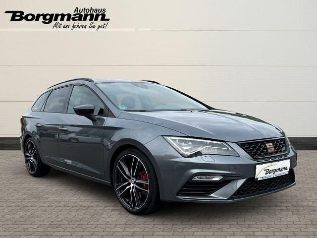 Second-hand Cupra Leon 300 CP (220 kW) 2017 Gri Break