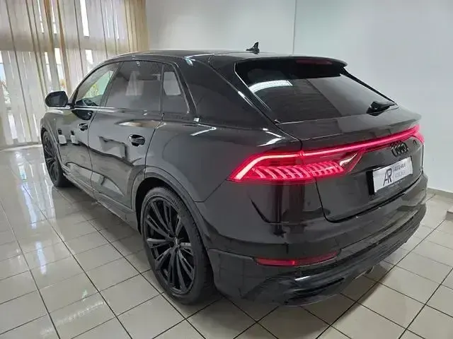 Gebraucht Audi Q8 S-Line 286 PS (210 kW) 2023 Schwarz SUV