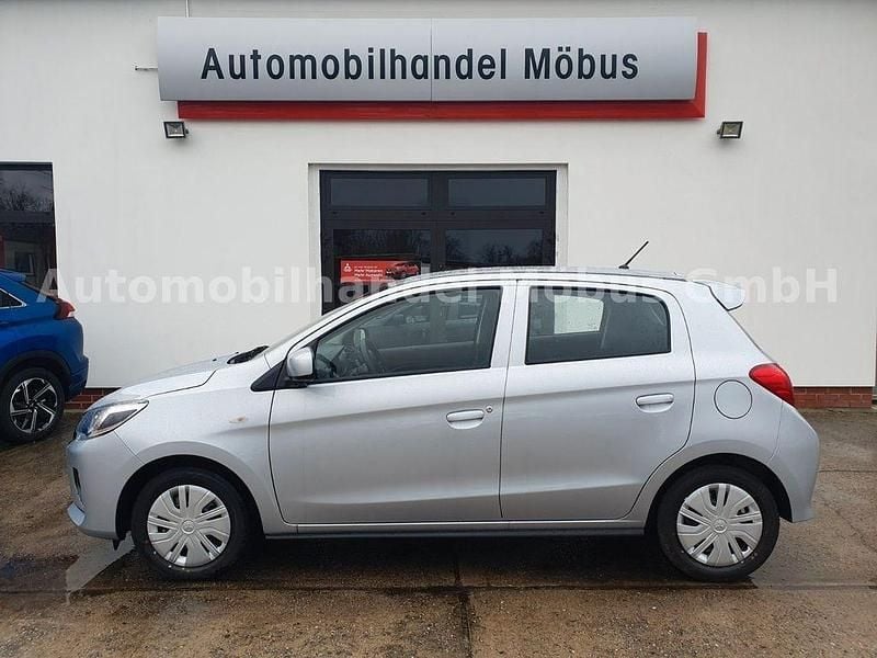 Neu Mitsubishi Space Star Select 71 PS (52 kW) 2025 Silber Limousine