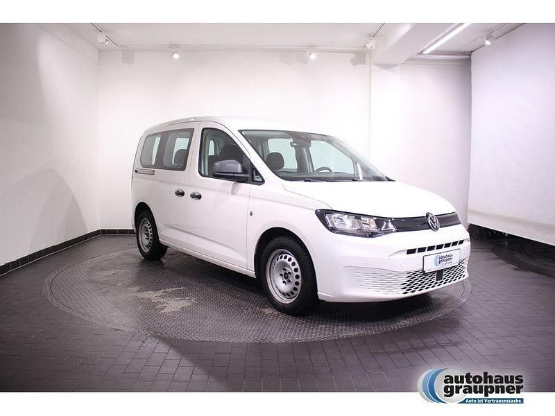 Gebraucht VW Caddy Basis 102 PS (75 kW) 2021 Weiss / candy weiss Van / Kleinbus