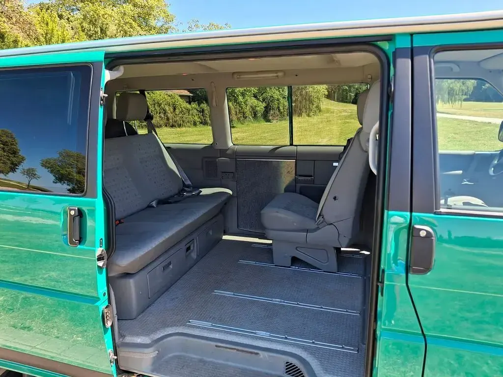 Gebraucht VW T4 102 PS (75 kW) 2003 Grün Van