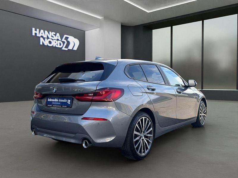 Gebraucht BMW 120 190 PS (139 kW) 2022 Grau Kleinwagen