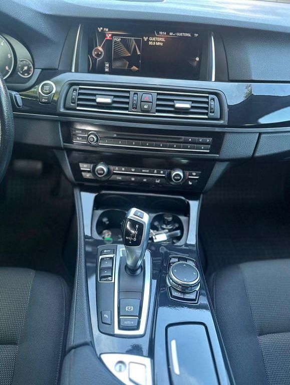 Gebraucht BMW 520 Performance 190 PS (139 kW) 2016 Schwarz Kombi