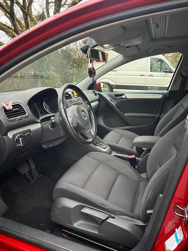 Gebraucht VW Golf VI 160 PS (117 kW) 2011 Rot Kleinwagen