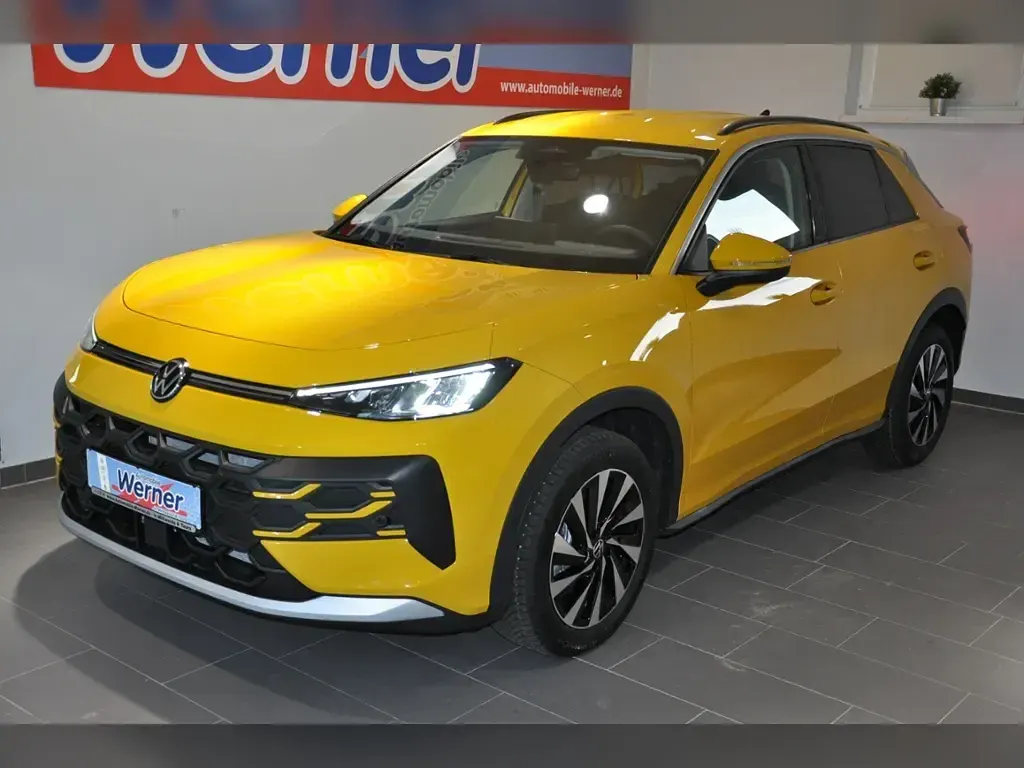 Gebraucht VW T-Roc Life 116 PS (85 kW) 2026 Gelb SUV