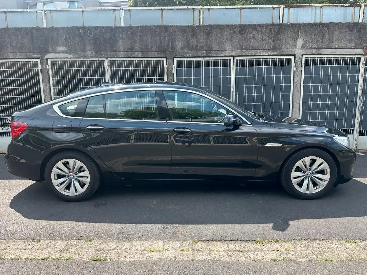 Gebraucht BMW 535 306 PS (225 kW) 2010 Schwarz Limousine