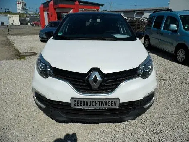 Gebraucht Renault Captur LIMITED Deluxe 131 PS (96 kW) 2019 Weiß SUV