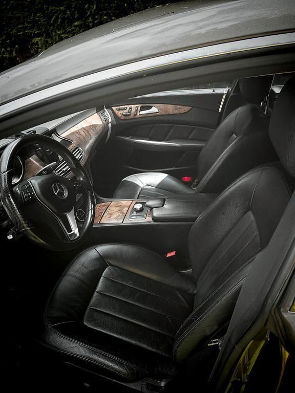 Gebraucht Mercedes CLS350 Shooting Brake Edition 265 PS (194 kW) 2013 Silber Kombi