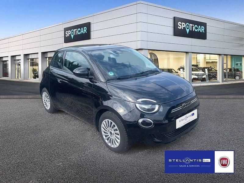 Gebraucht Fiat 500e 86 kW (118 PS) 2023 Schwarz Kleinwagen