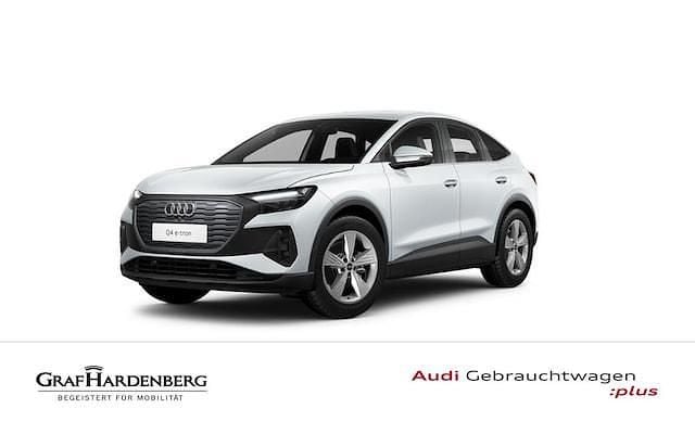 Gletscherweiß metallic Gebraucht 2022 Audi Q4 Sportback e-tron Ambiente SUV | 27.980 € (Superpreis) - Bild 1/4