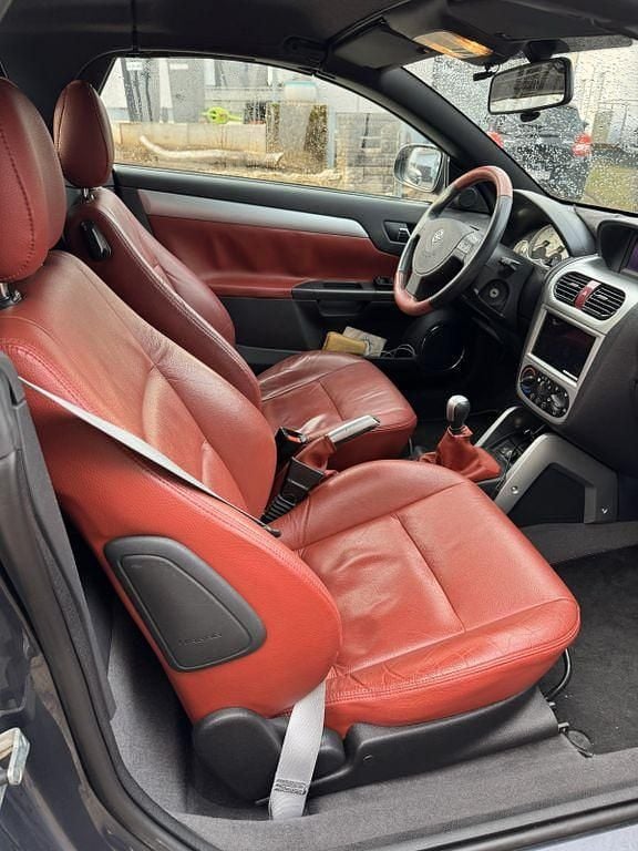 Gebraucht Opel Tigra Design Edition 90 PS (66 kW) 2007 Blau Cabrio