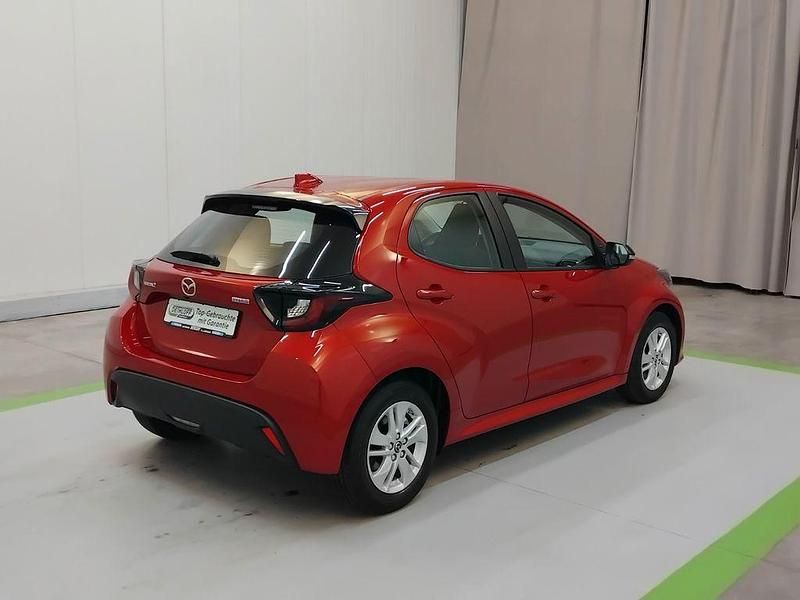 Gebraucht Mazda 2 Center-Line 92 PS (67 kW) 2025 Rot Limousine